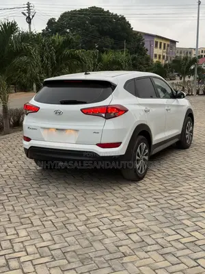 Hyundai Tucson 2017 White