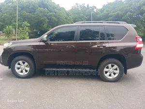 Toyota Land Cruiser Prado 2017 Brown