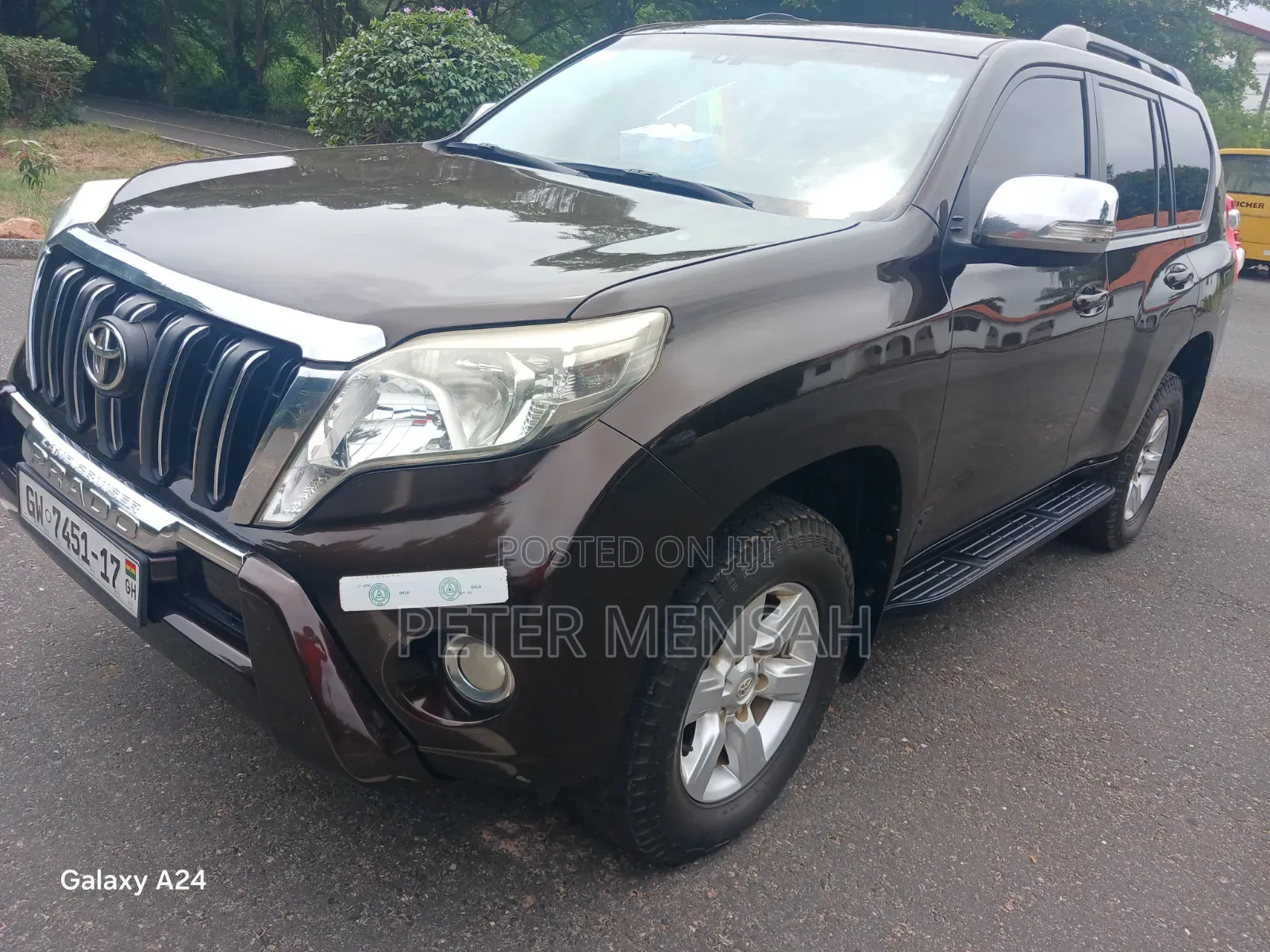 Toyota Land Cruiser Prado 2017 Brown
