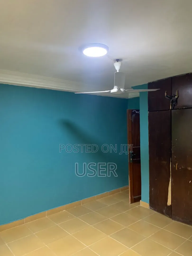3bdrm Apartment in Scc Inside, Old Barrier for rent