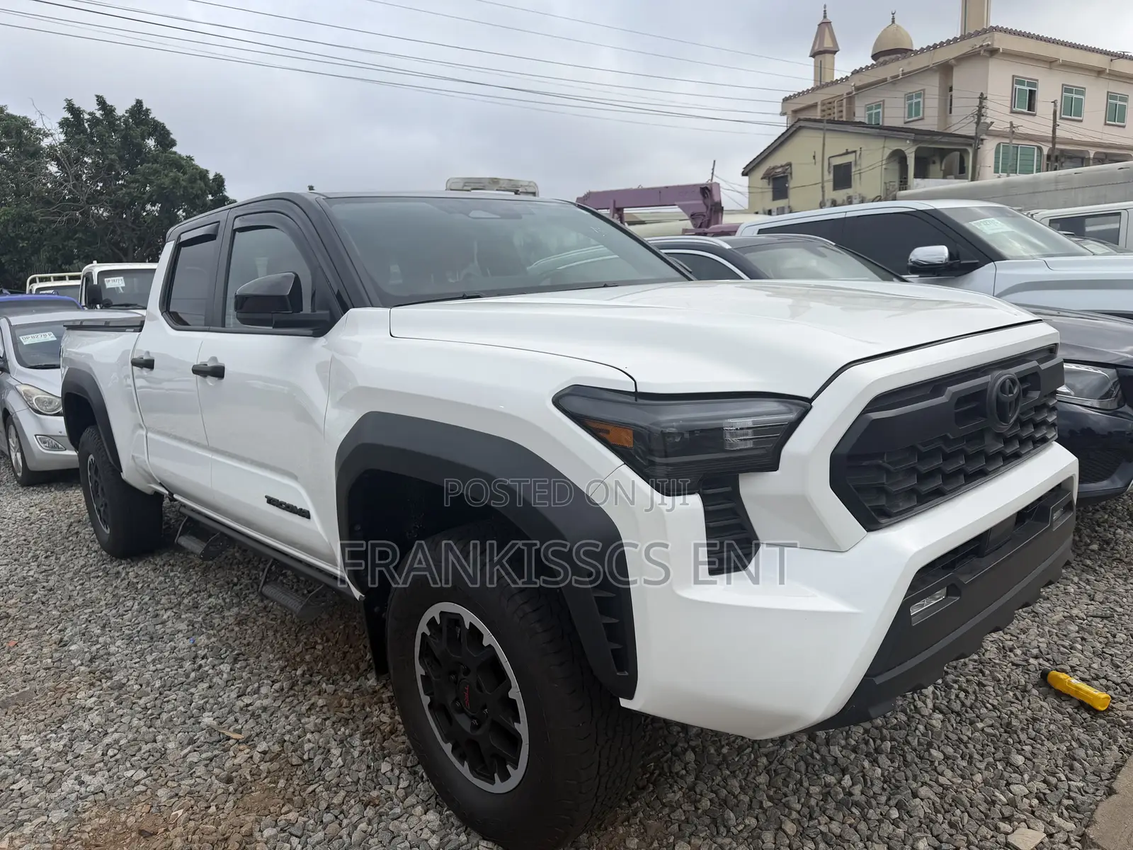 Toyota Tacoma 2024 White
