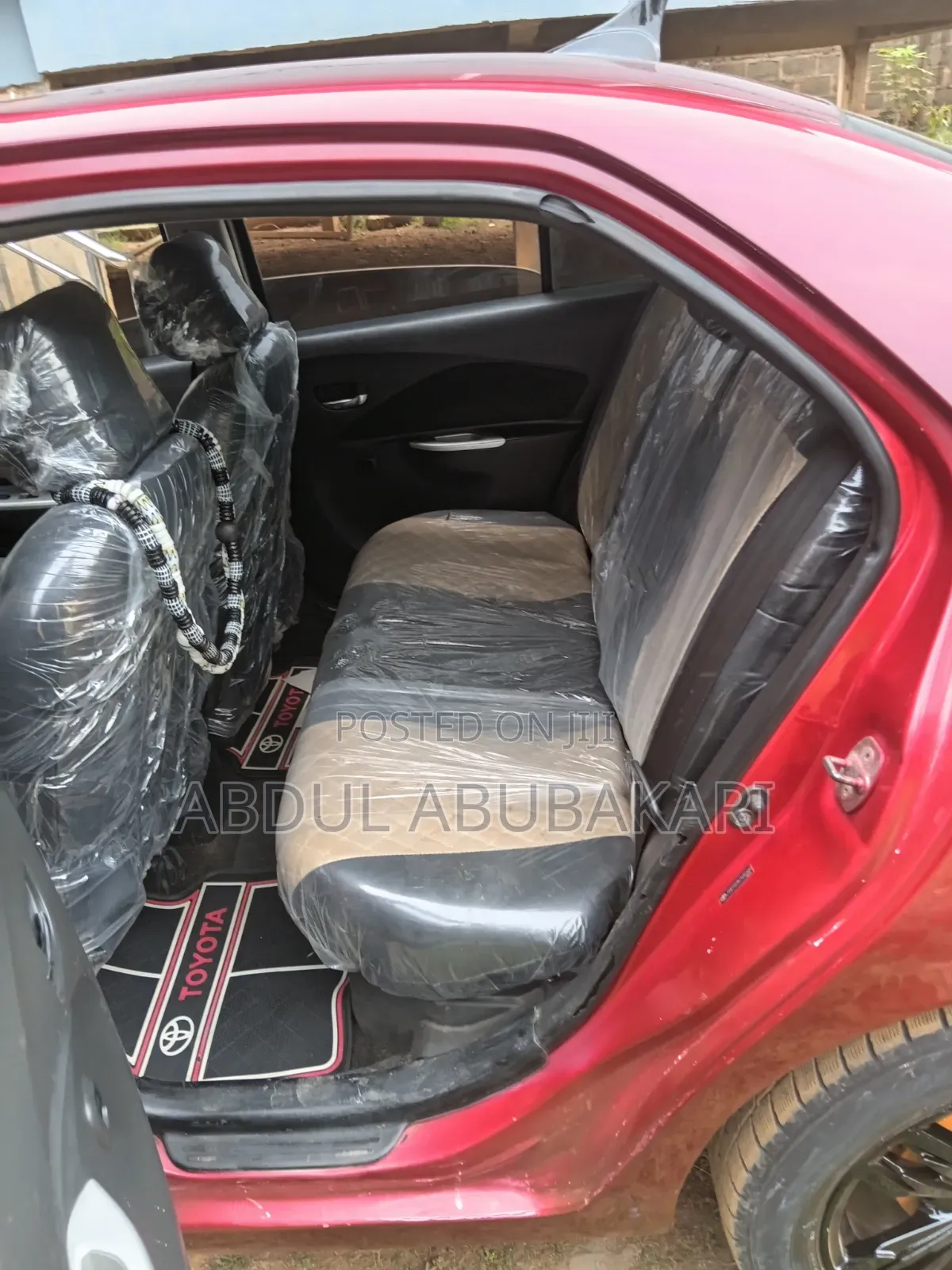 Toyota Yaris 2016 Red