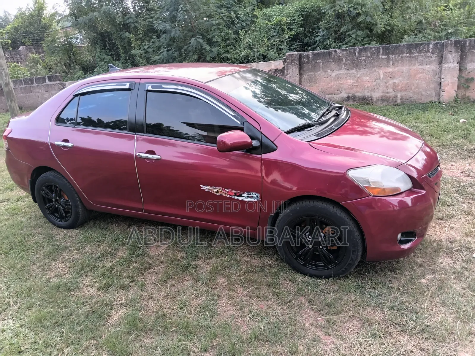 Toyota Yaris 2016 Red
