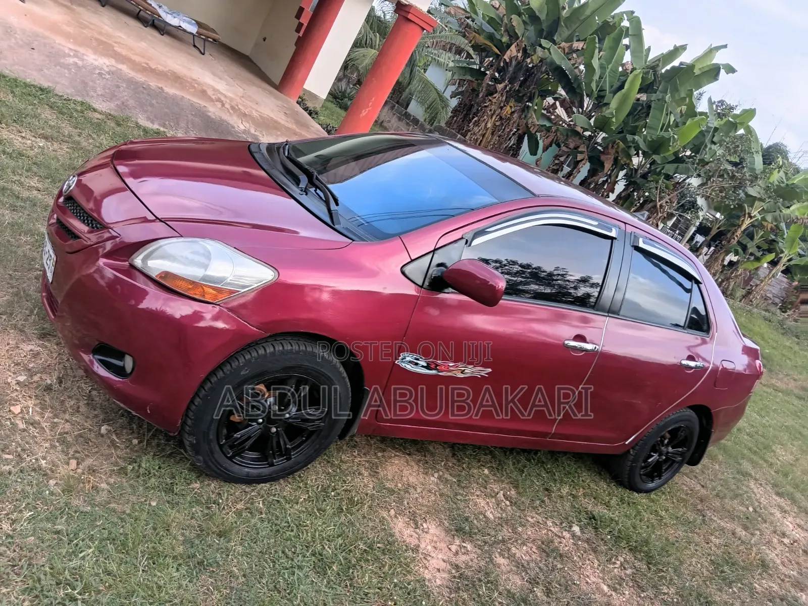 Toyota Yaris 2016 Red