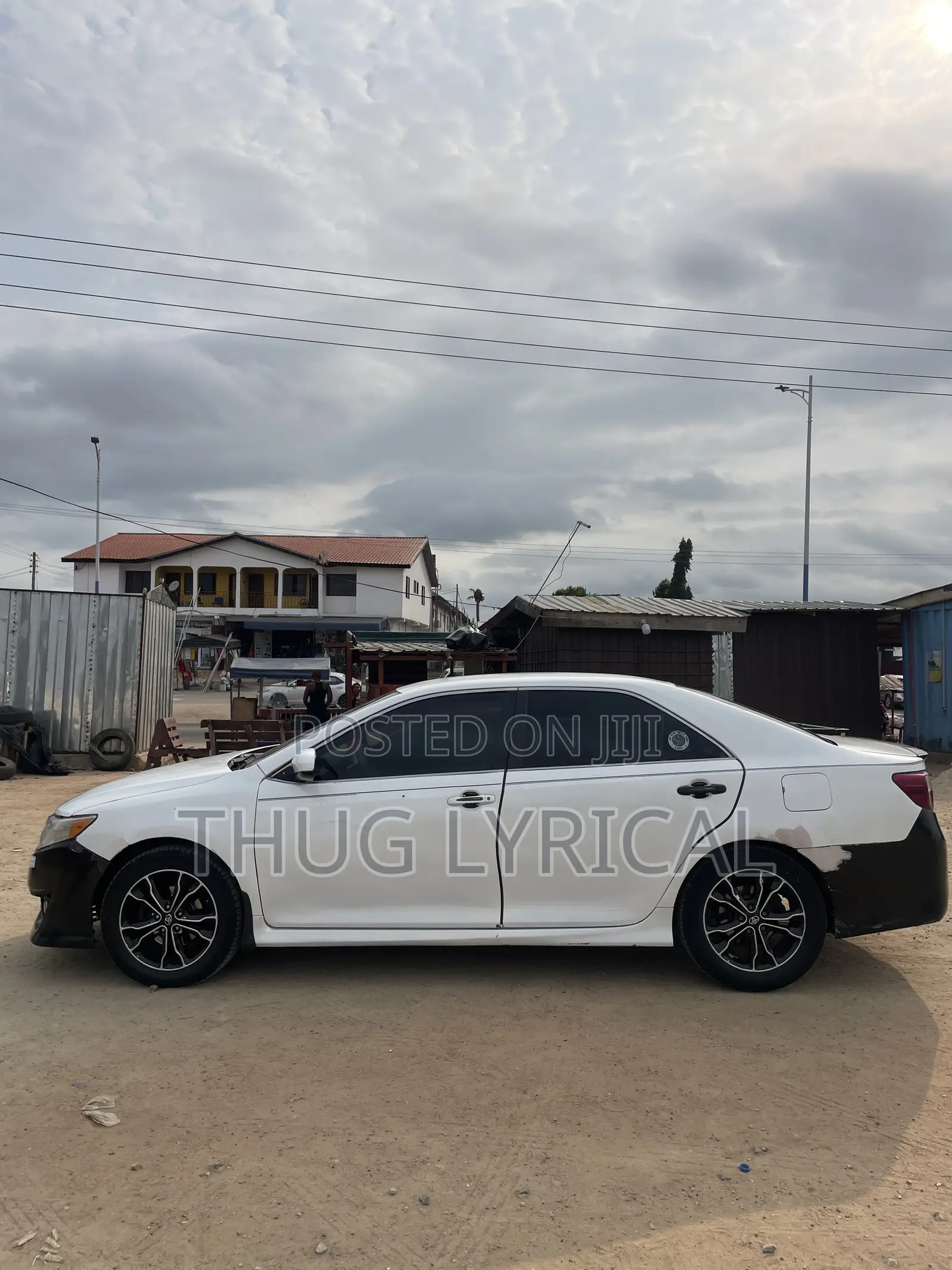 Toyota Camry SE 4dr Sedan (2.5L 4cyl 6A) 2015 White