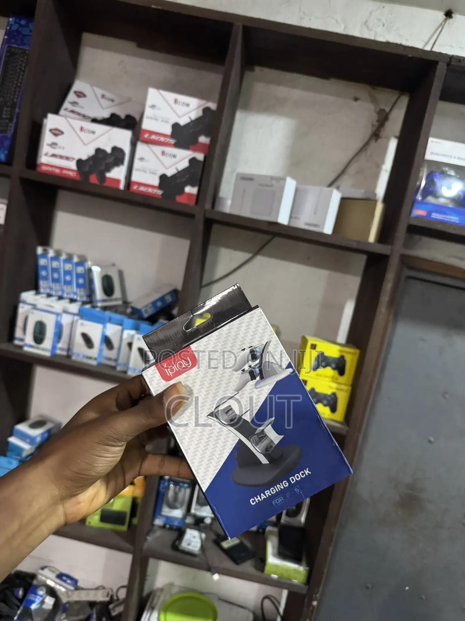 I-Play Charging Dock for PS5