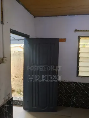 Mini Flat in Gomoa East for rent