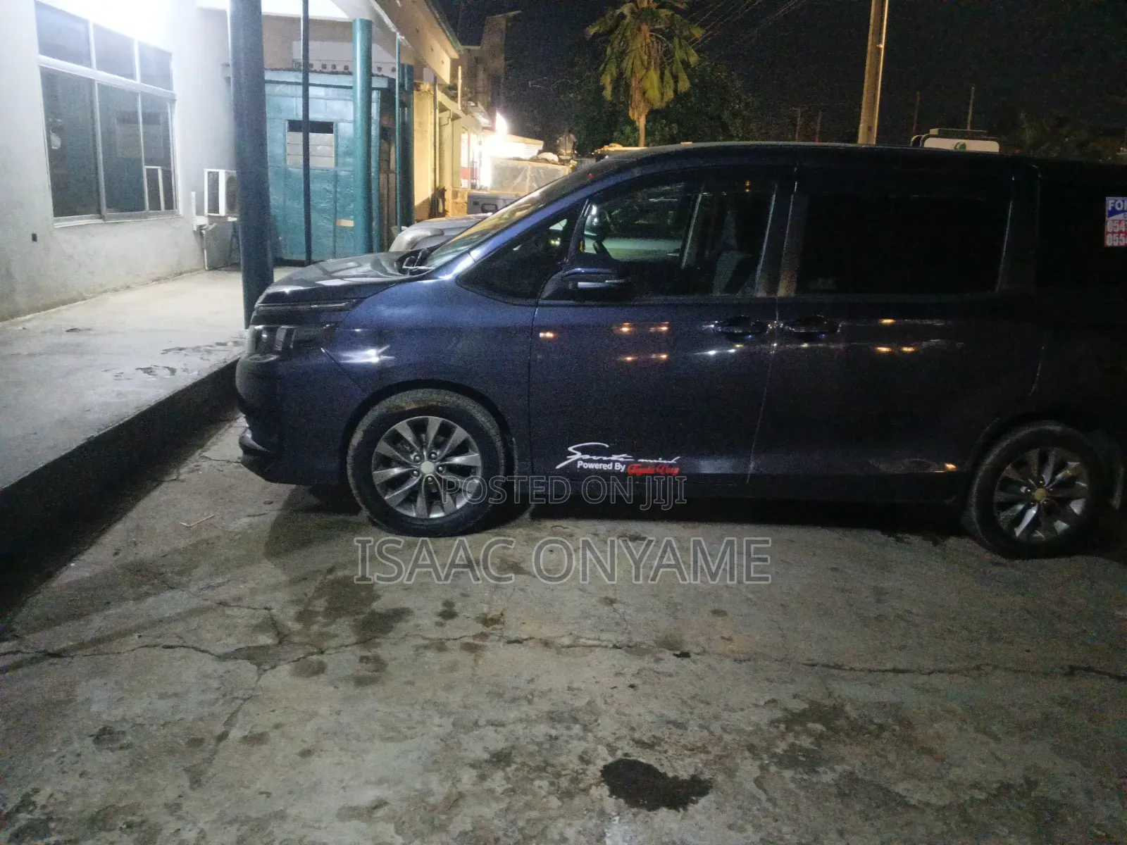 Toyota Voxy 2016 Gray