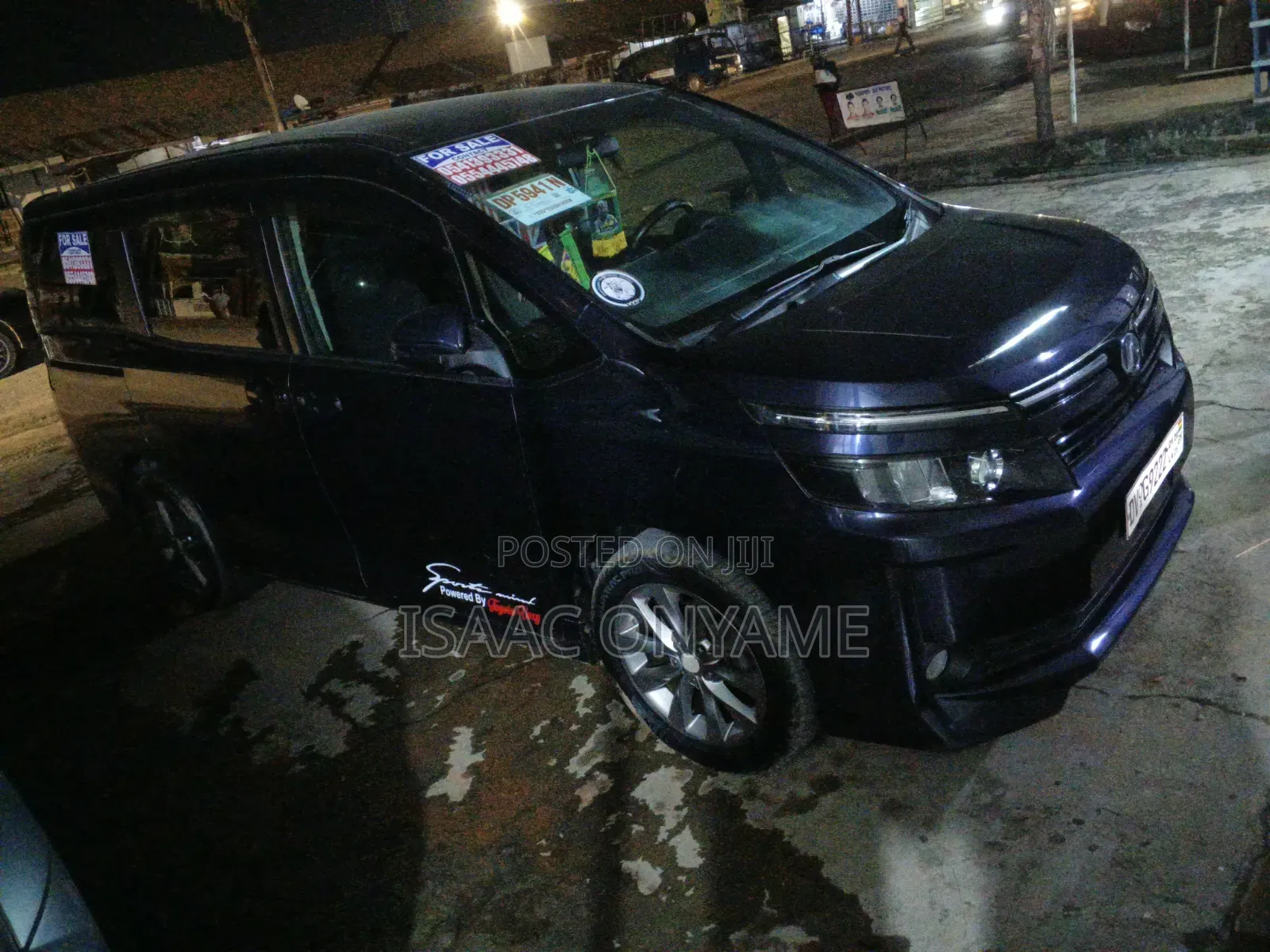 Toyota Voxy 2016 Gray