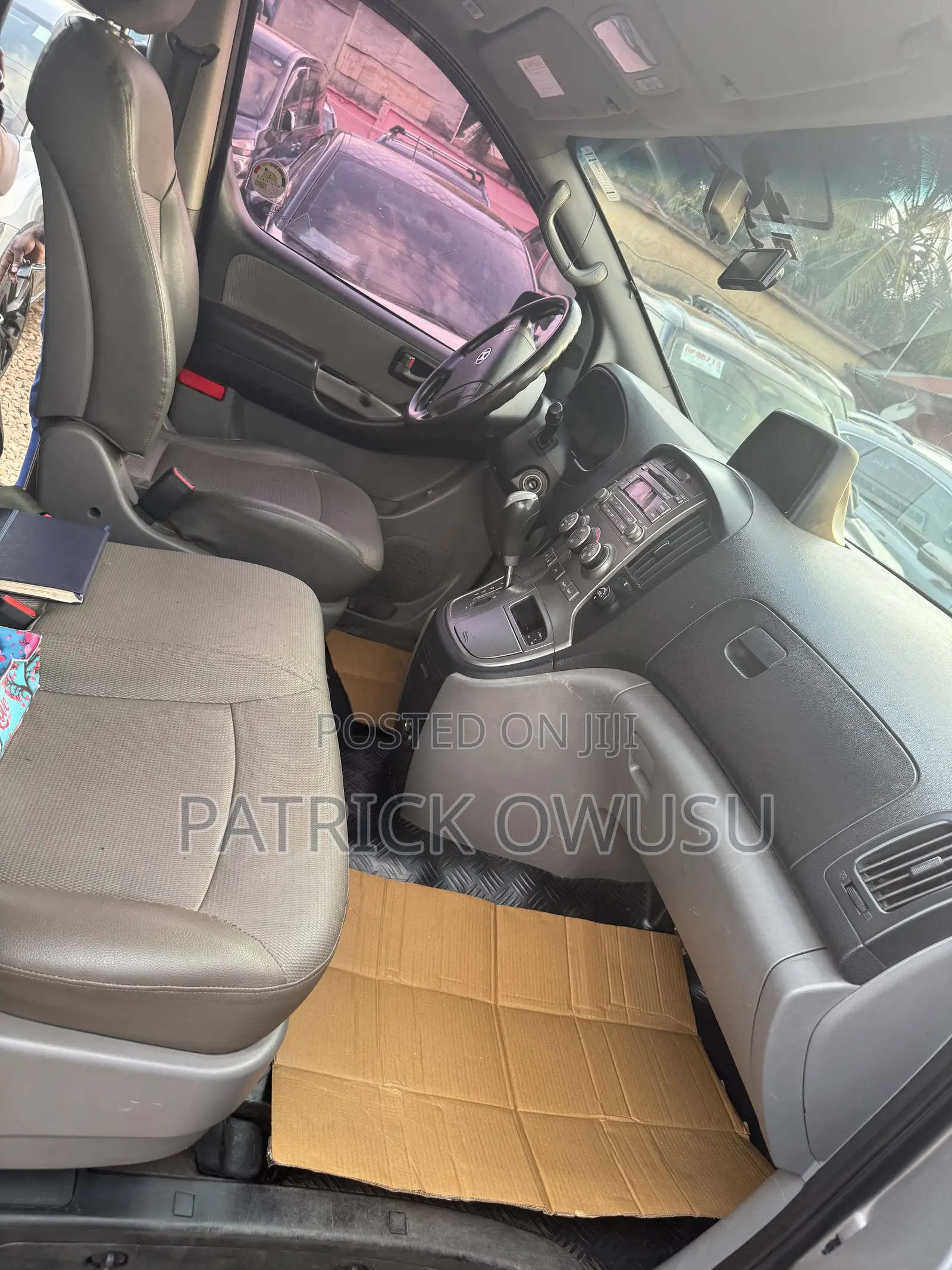 Hyundai Starex 2014 Silver