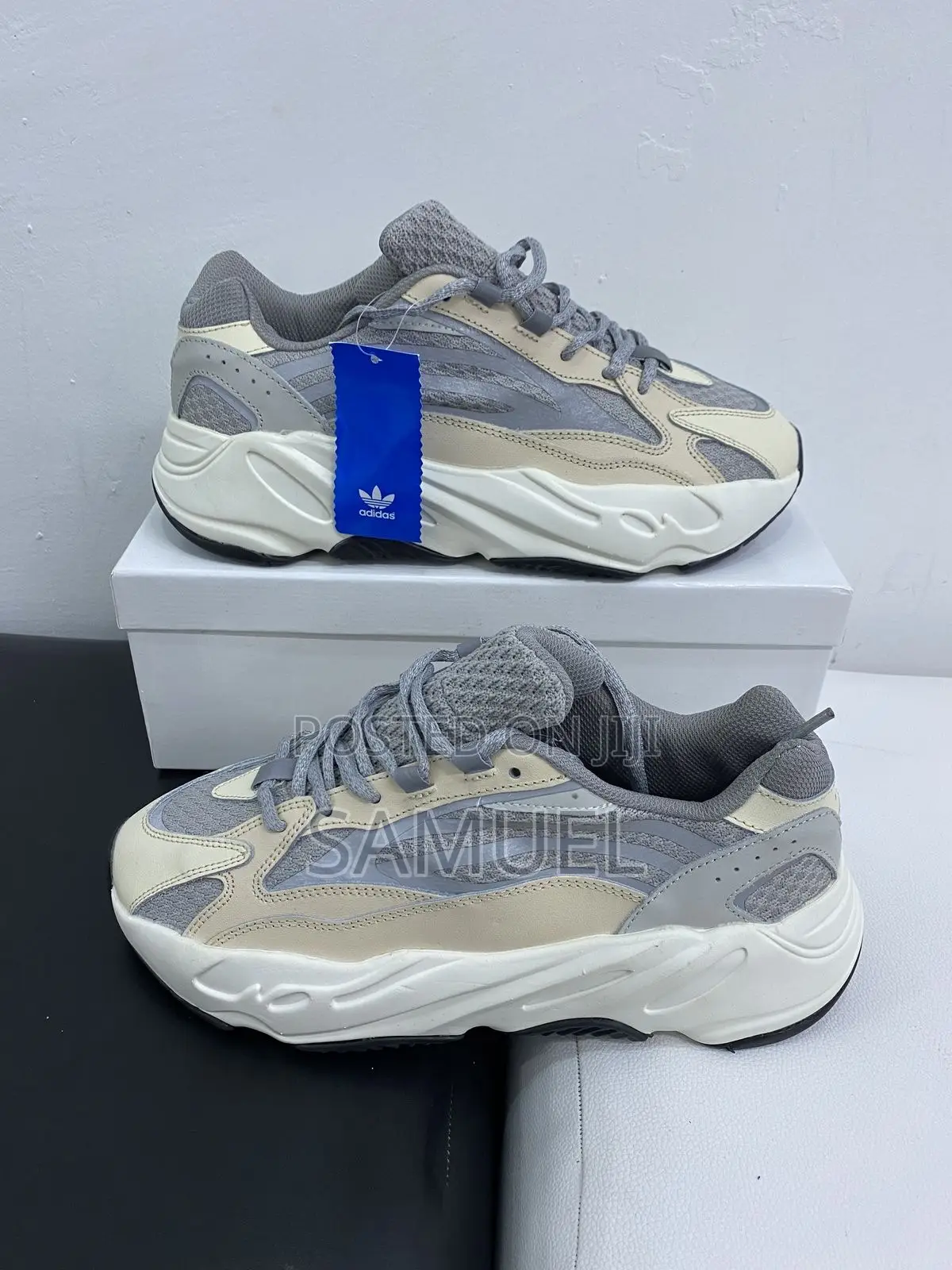 Men and Women Sneakers and Slipper