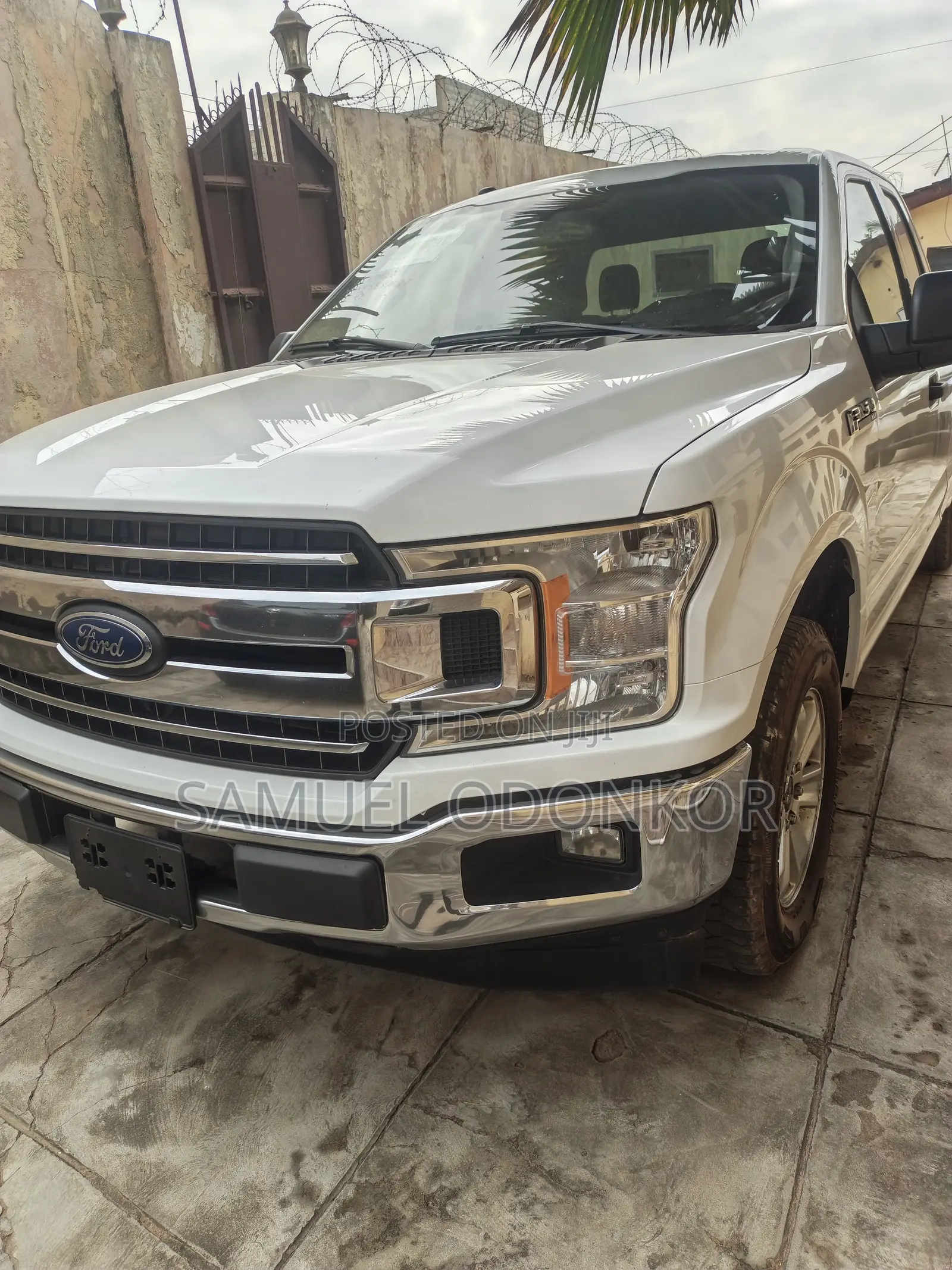 Ford F-150 XLT 4x4 Regular Cab Styleside 8 ft. box 141 in. WB 2018