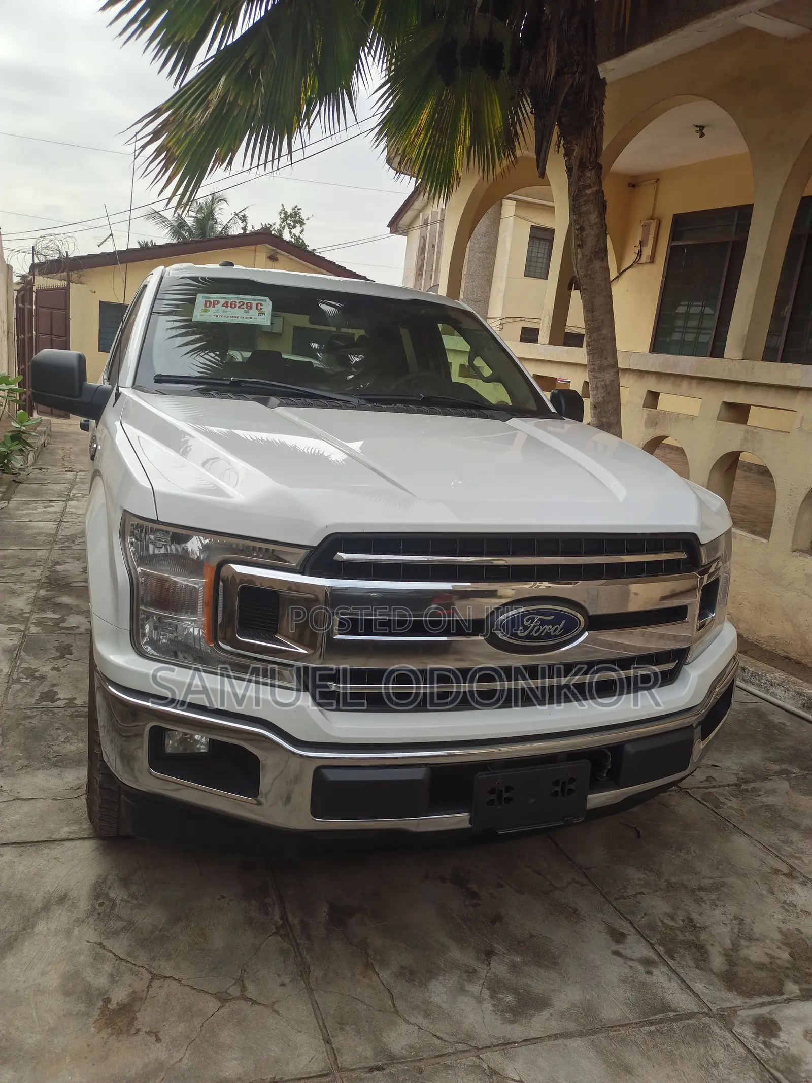 Ford F-150 XLT 4x4 Regular Cab Styleside 8 ft. box 141 in. WB 2018