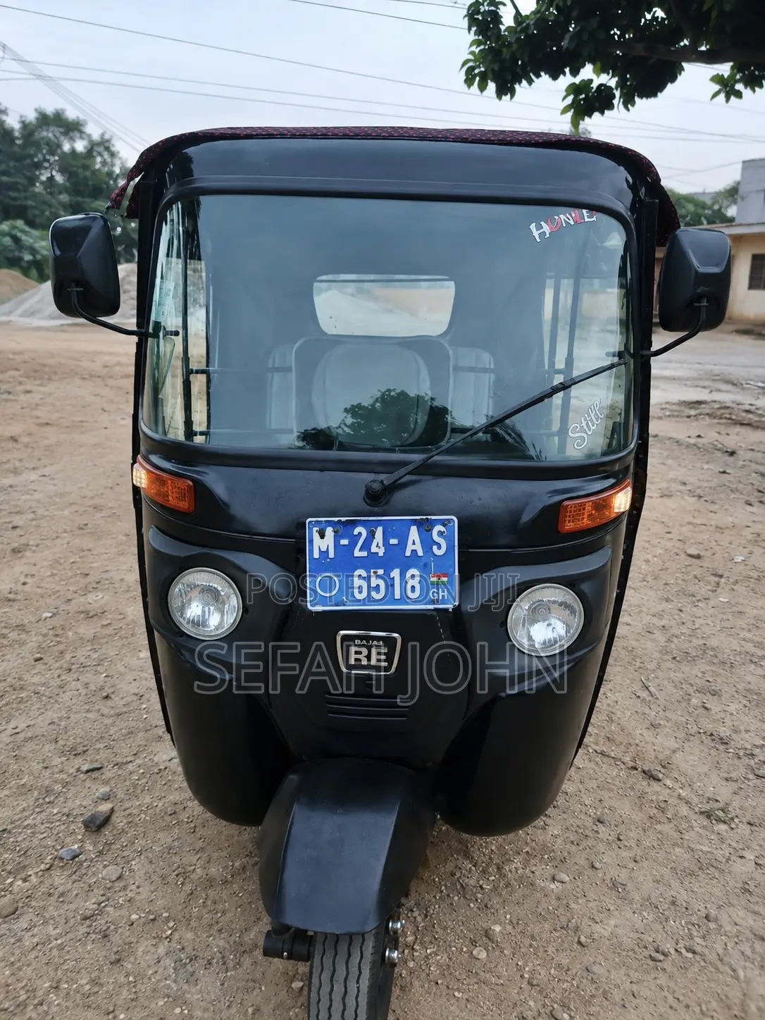 Bajaj RE 2024 Black