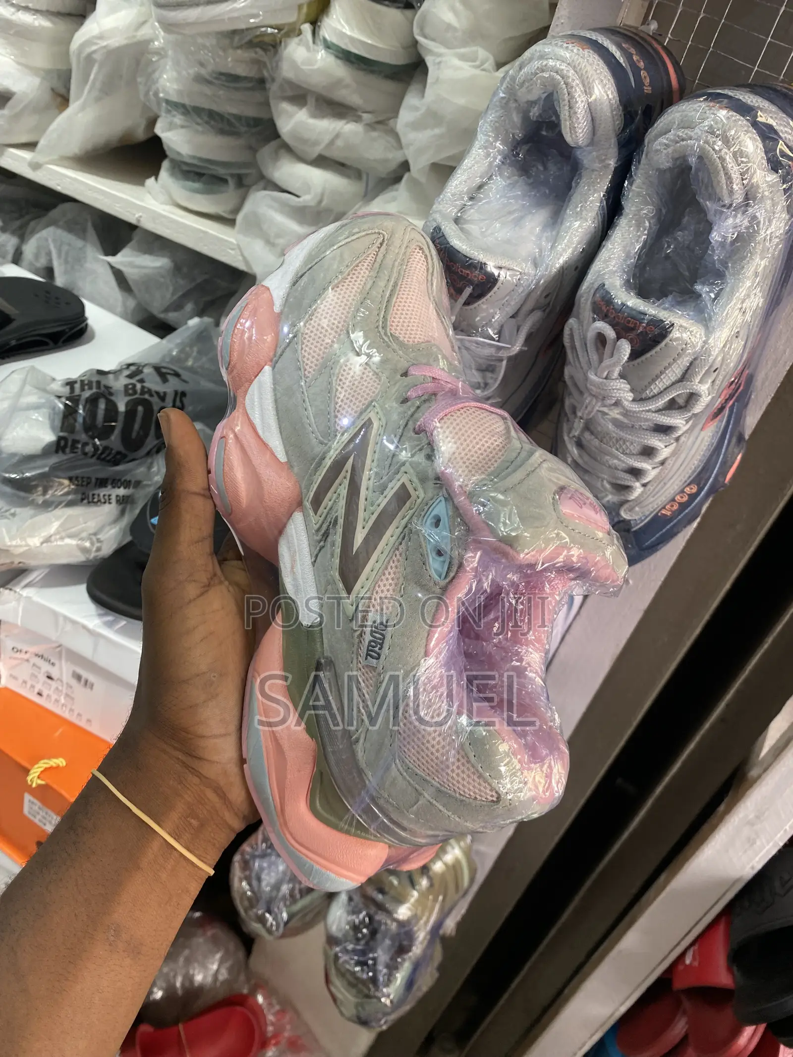 Men and Women Sneakers and Slipper