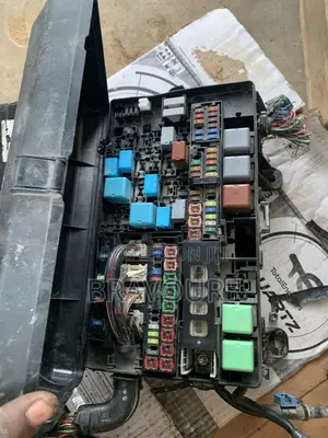 Toyota Land Cruiser Engine Fuse