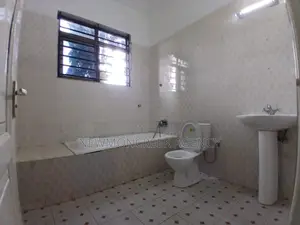 4bdrm Apartment in Adenta,Ashiyie, Accra Metropolitan for rent