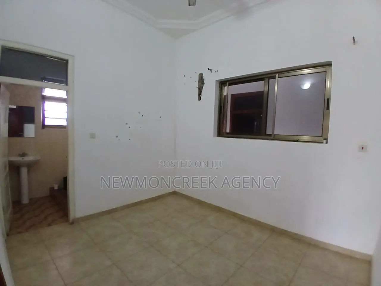 4bdrm Apartment in Adenta,Ashiyie, Accra Metropolitan for rent