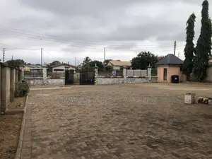 4bdrm Apartment in Adenta,Ashiyie, Accra Metropolitan for rent