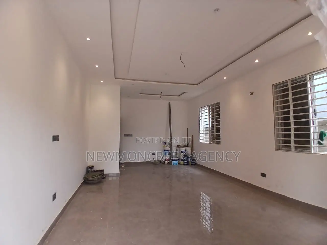 3bdrm Bungalow in Amrahia for sale