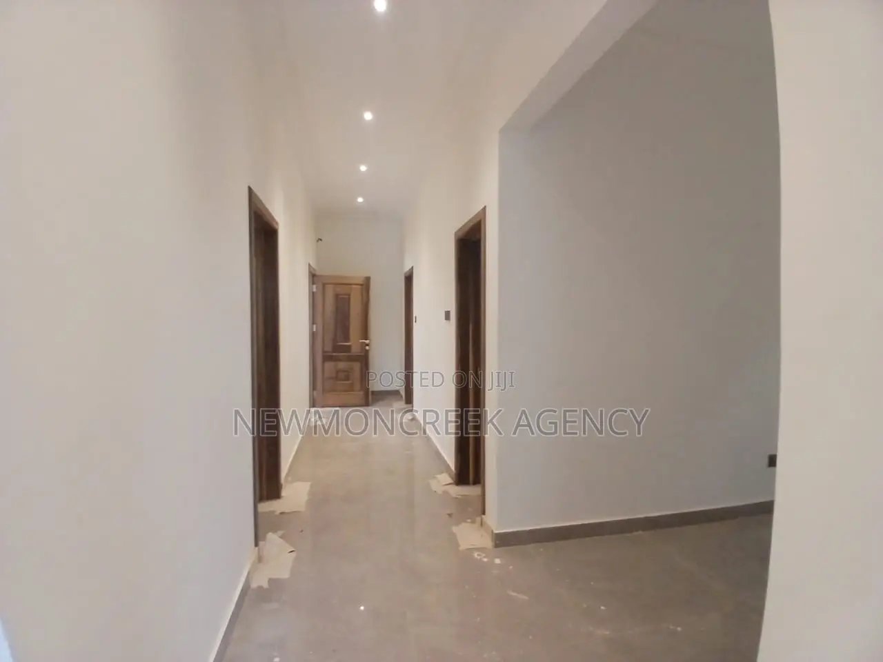 3bdrm Bungalow in Amrahia for sale
