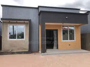 3bdrm Bungalow in Amrahia for sale