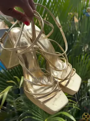Elegant Gold Strappy Platform Block Heels - Size 40/41