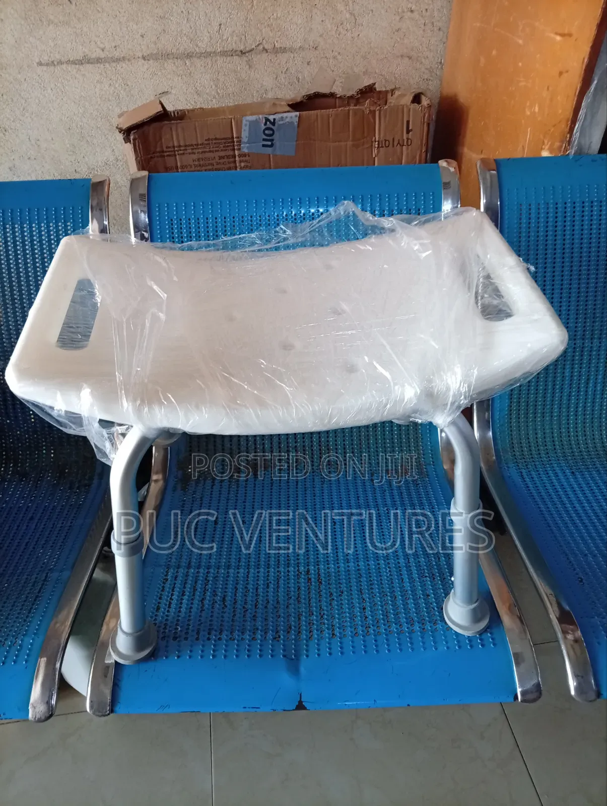 Shower Seat Without Backrest