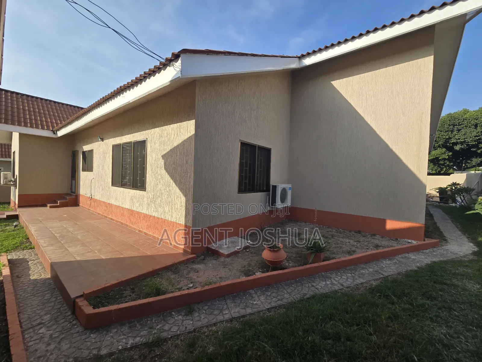 3bdrm House in Regimanuel Estate for rent