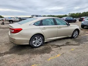 Honda Accord LX 2018 Gold