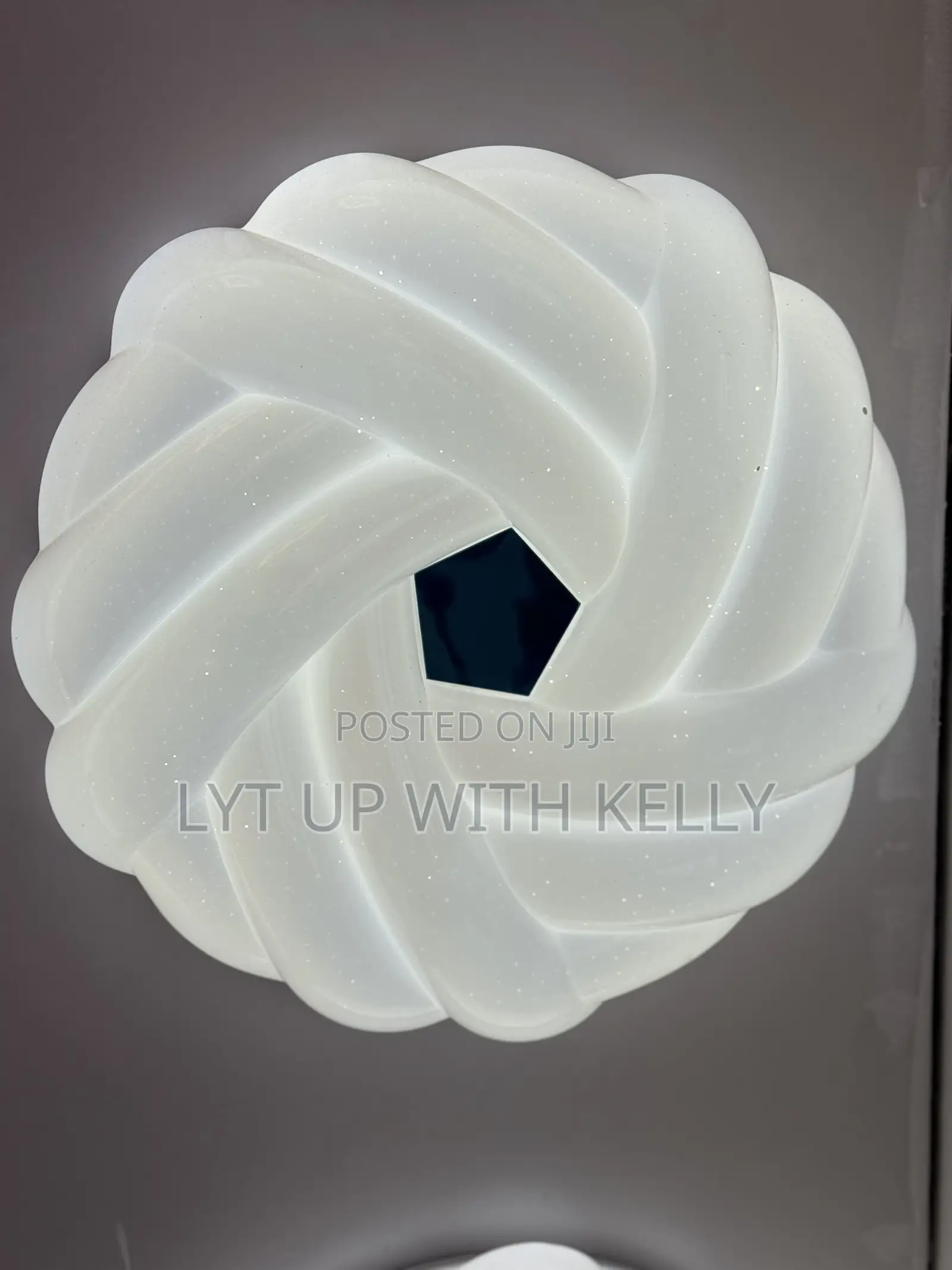 LYT Up With KELLY