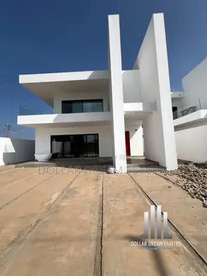 5bdrm House in Adjiriganor for sale