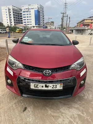 Toyota Corolla 2016 Red