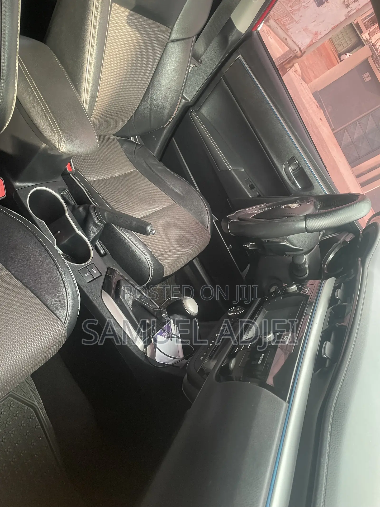 Toyota Corolla 2016 Red