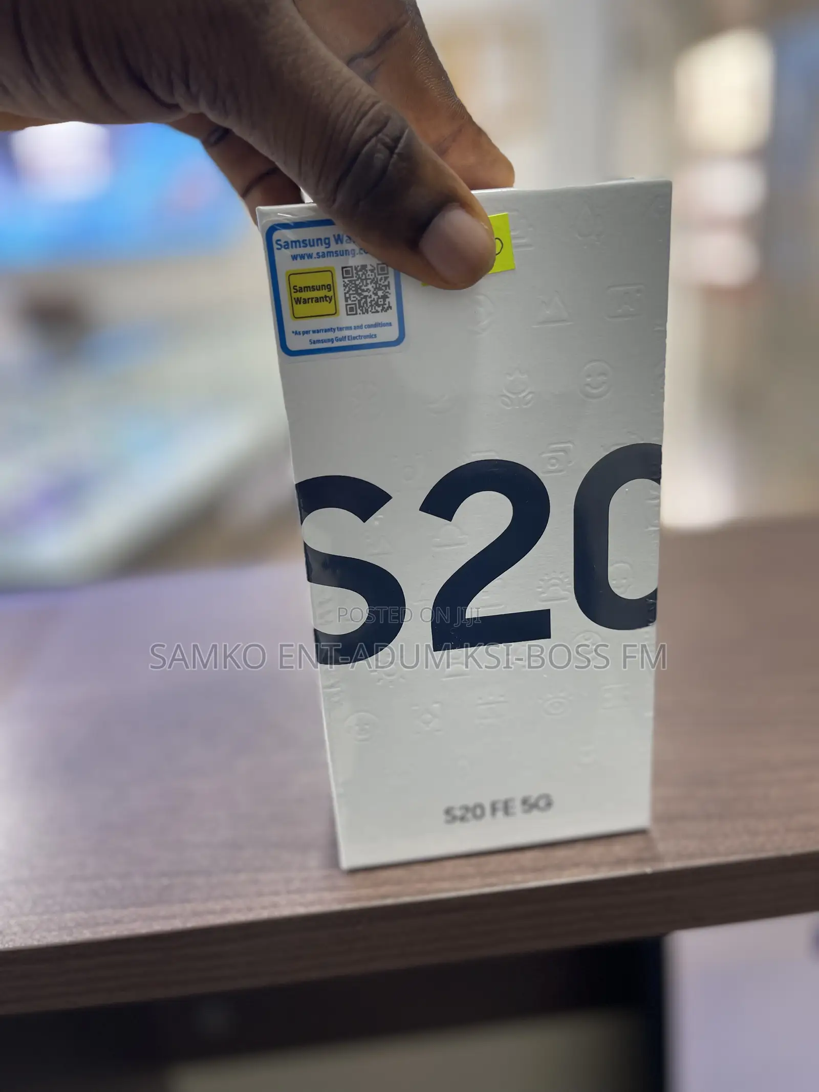 New Samsung Galaxy S20 FE 5G 128 GB Black