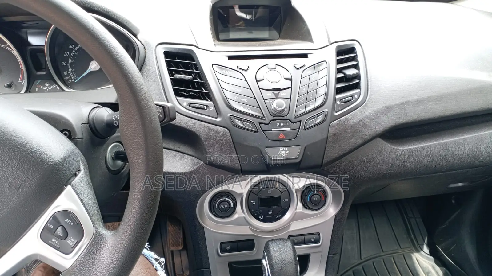 Ford Fiesta 2018 White