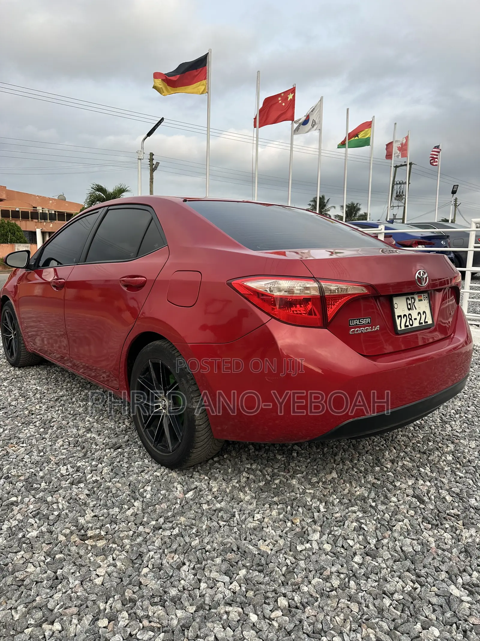 Toyota Corolla LE Eco (1.8L 4cyl 2A) 2018 Red