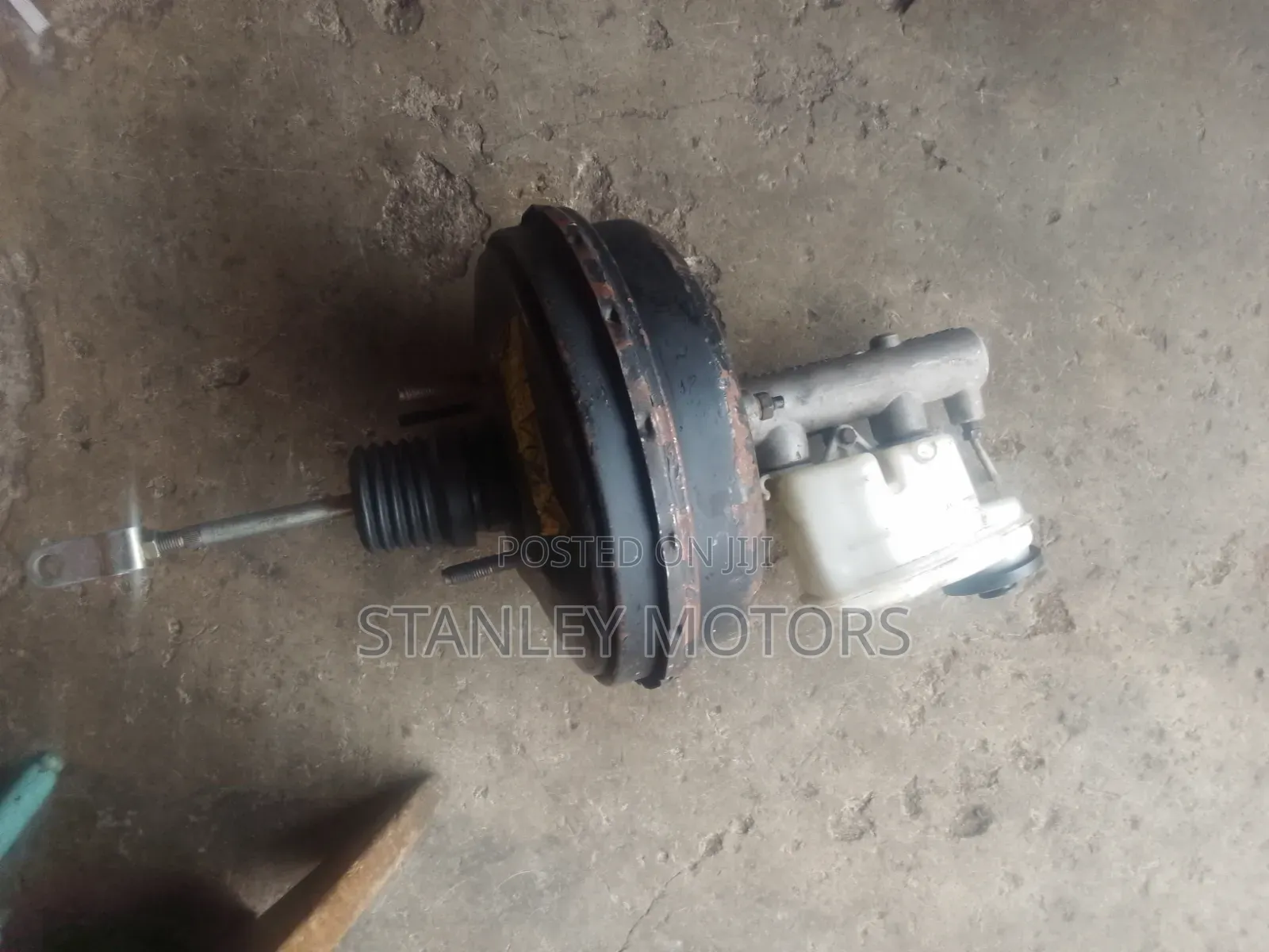 Toyota Fish Servo