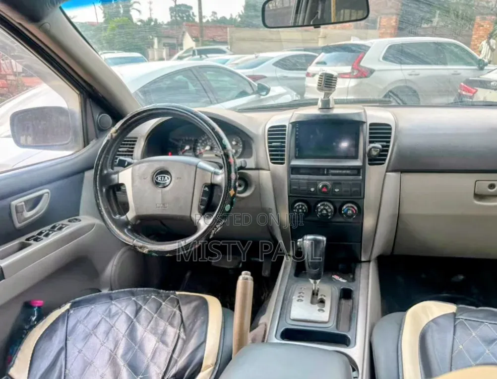 Kia Sorento 2007 White
