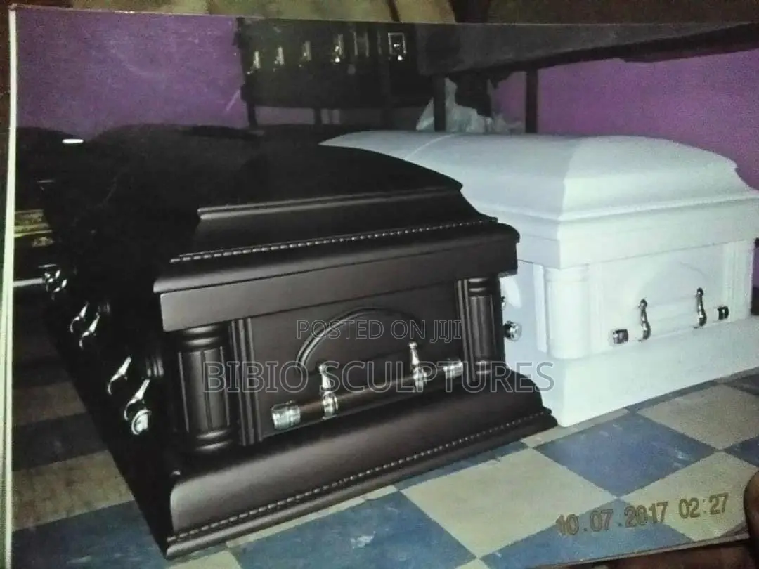 Royal Elegance Classic Casket