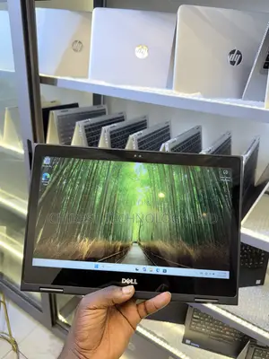 Laptop Dell Latitude 3390 2-in-1 8GB Intel Core i5 SSD 256GB