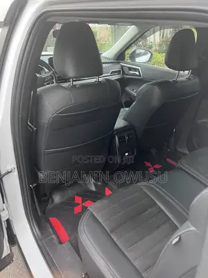 Mitsubishi Outlander 2.4 PHEV AWD 2023 White