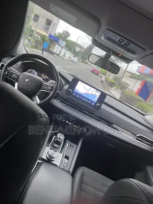 Mitsubishi Outlander 2.4 PHEV AWD 2023 White
