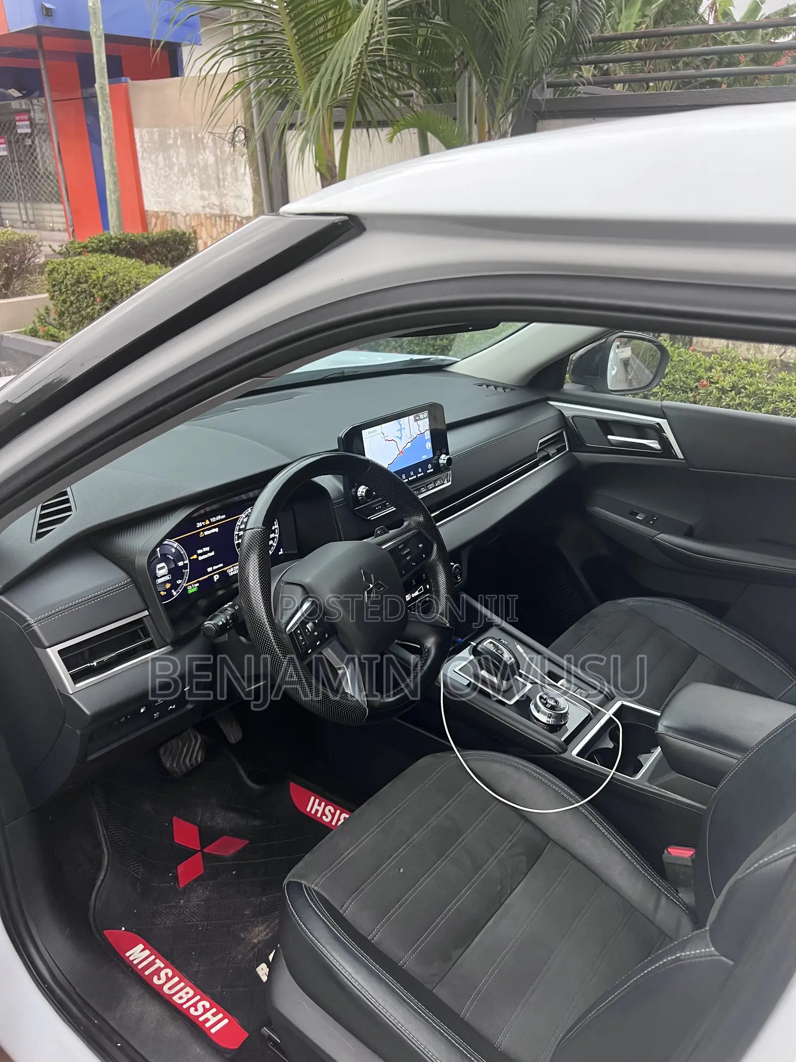 Mitsubishi Outlander 2.4 PHEV AWD 2023 White