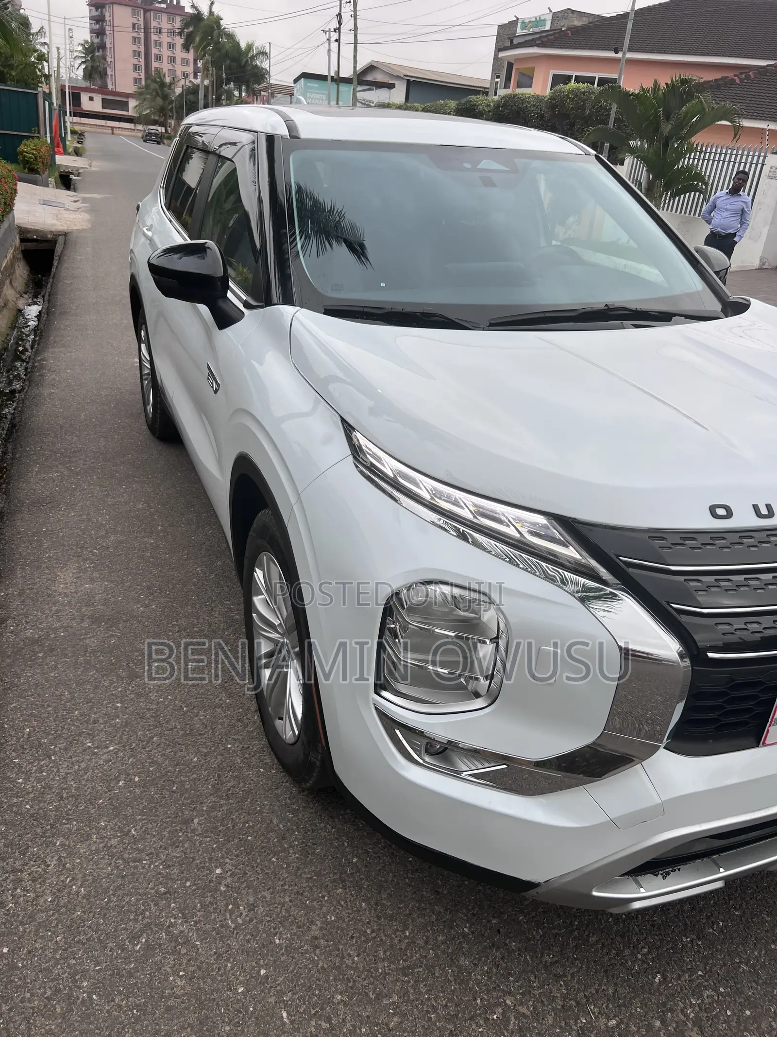 Mitsubishi Outlander 2.4 PHEV AWD 2023 White