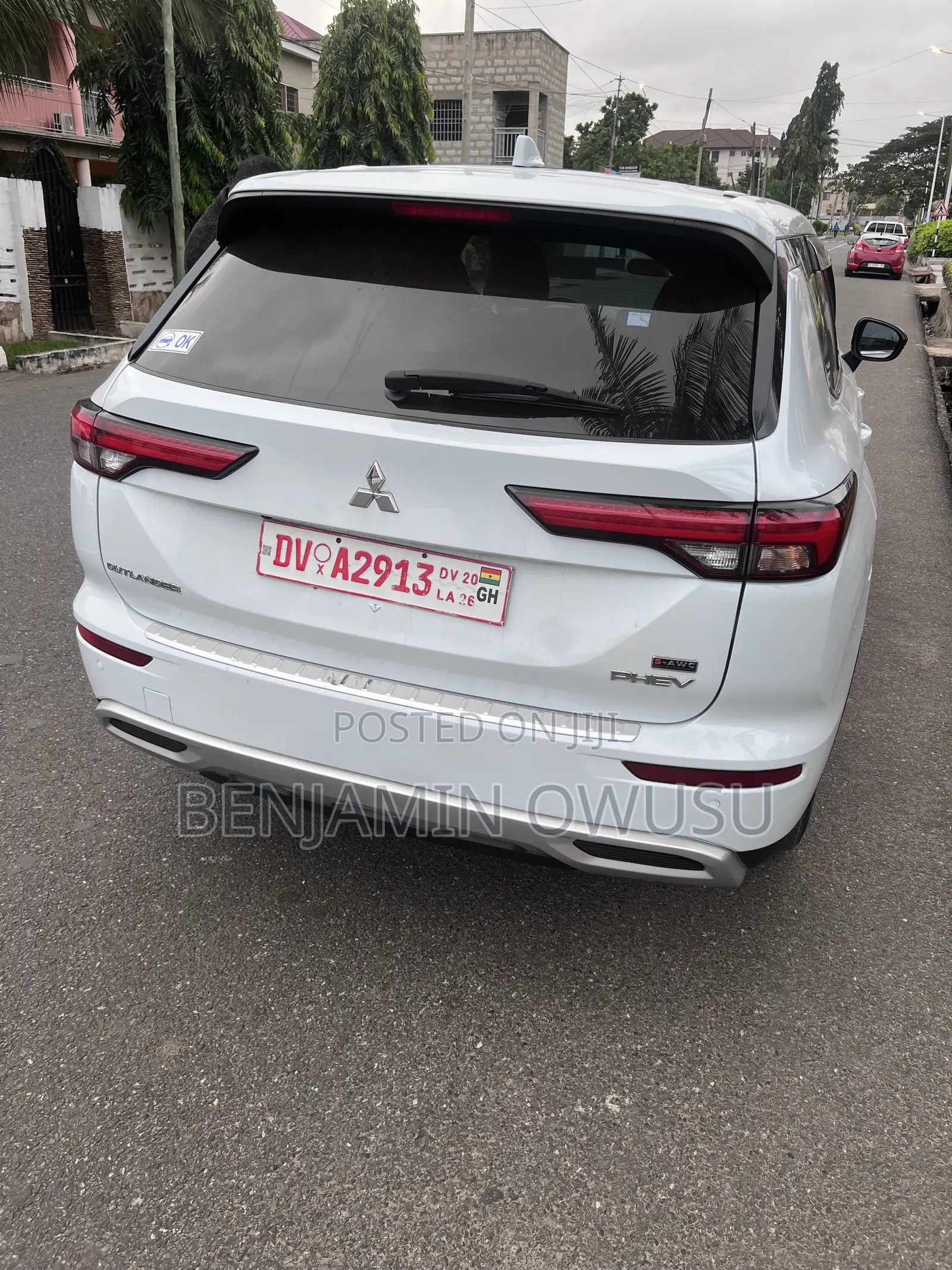 Mitsubishi Outlander 2.4 PHEV AWD 2023 White