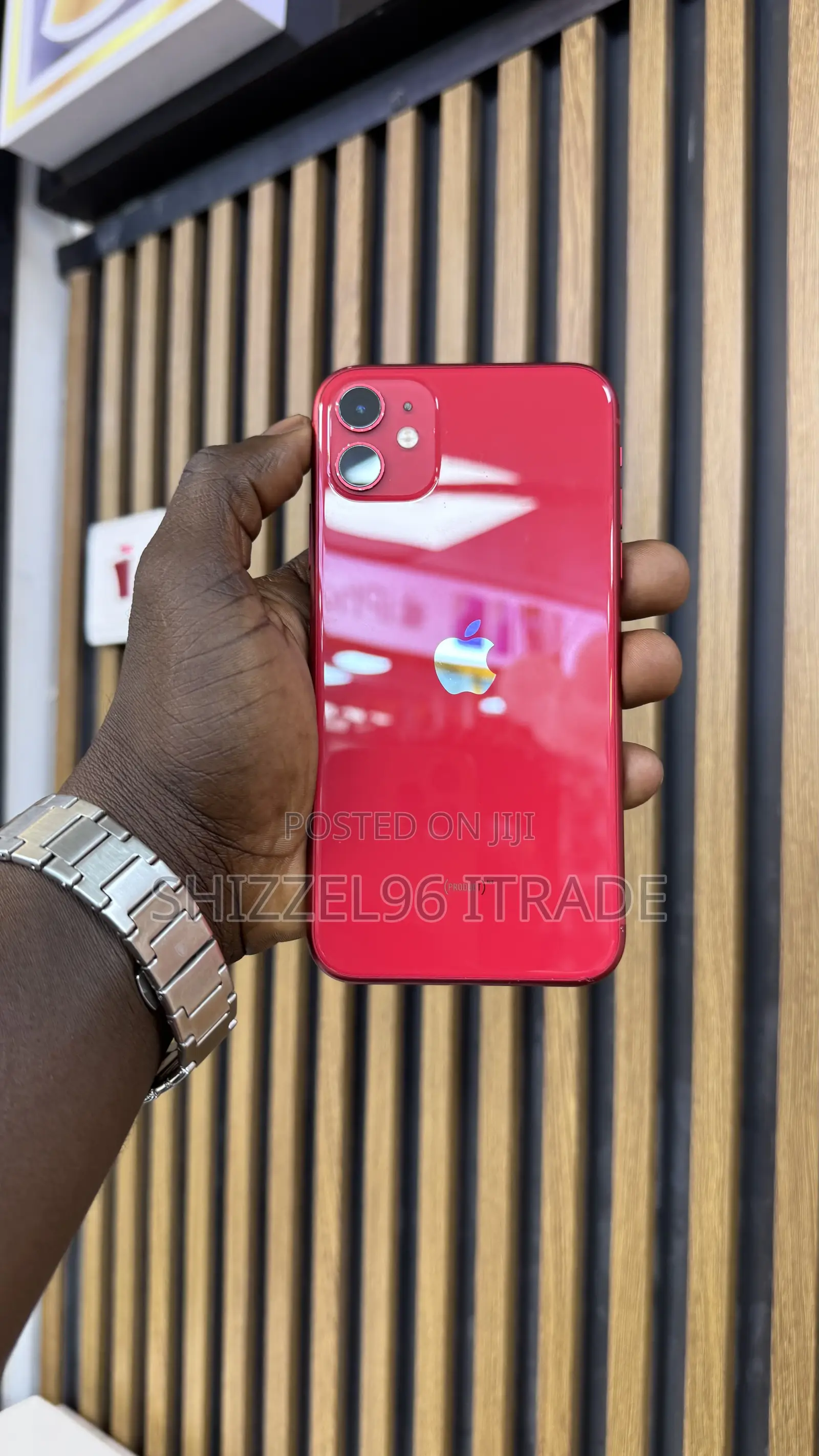 Apple iPhone 11 64 GB Red