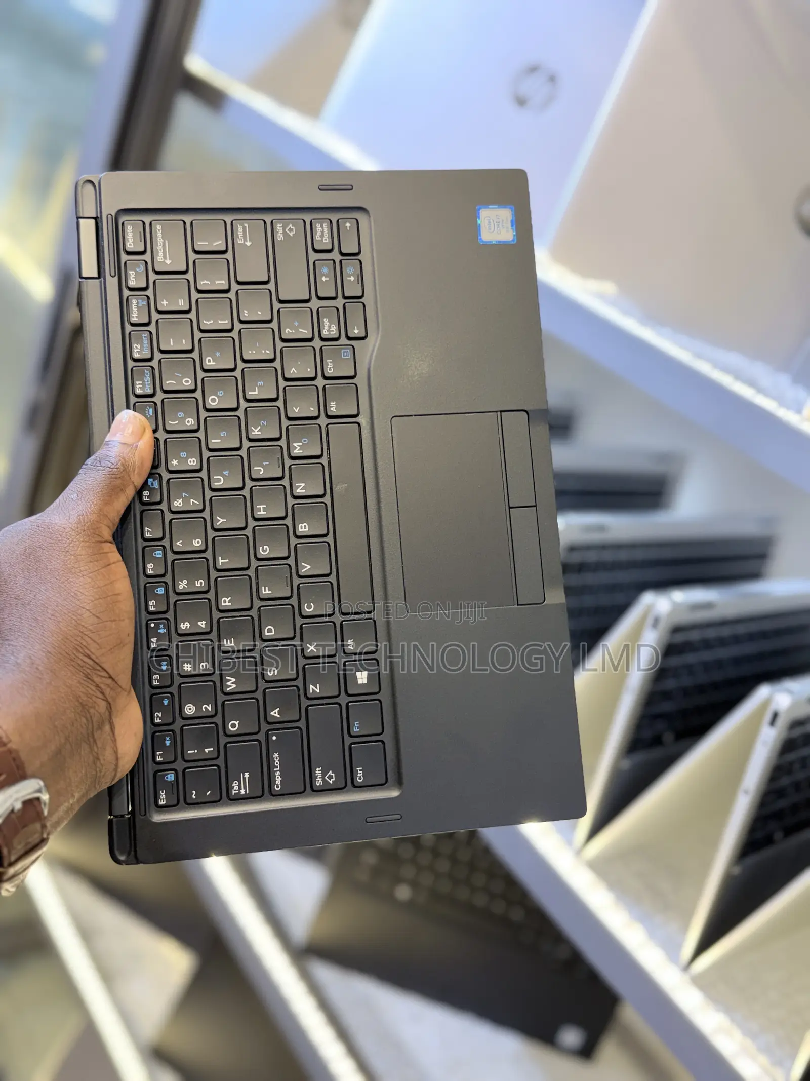 Laptop Dell Latitude 7390 16GB Intel Core i7 SSD 256GB
