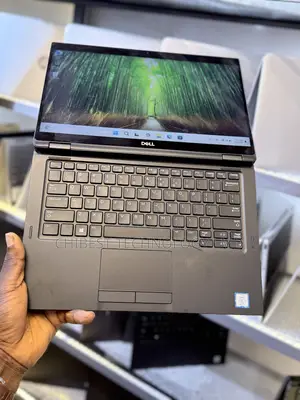 Laptop Dell Latitude 7390 16GB Intel Core i7 SSD 256GB