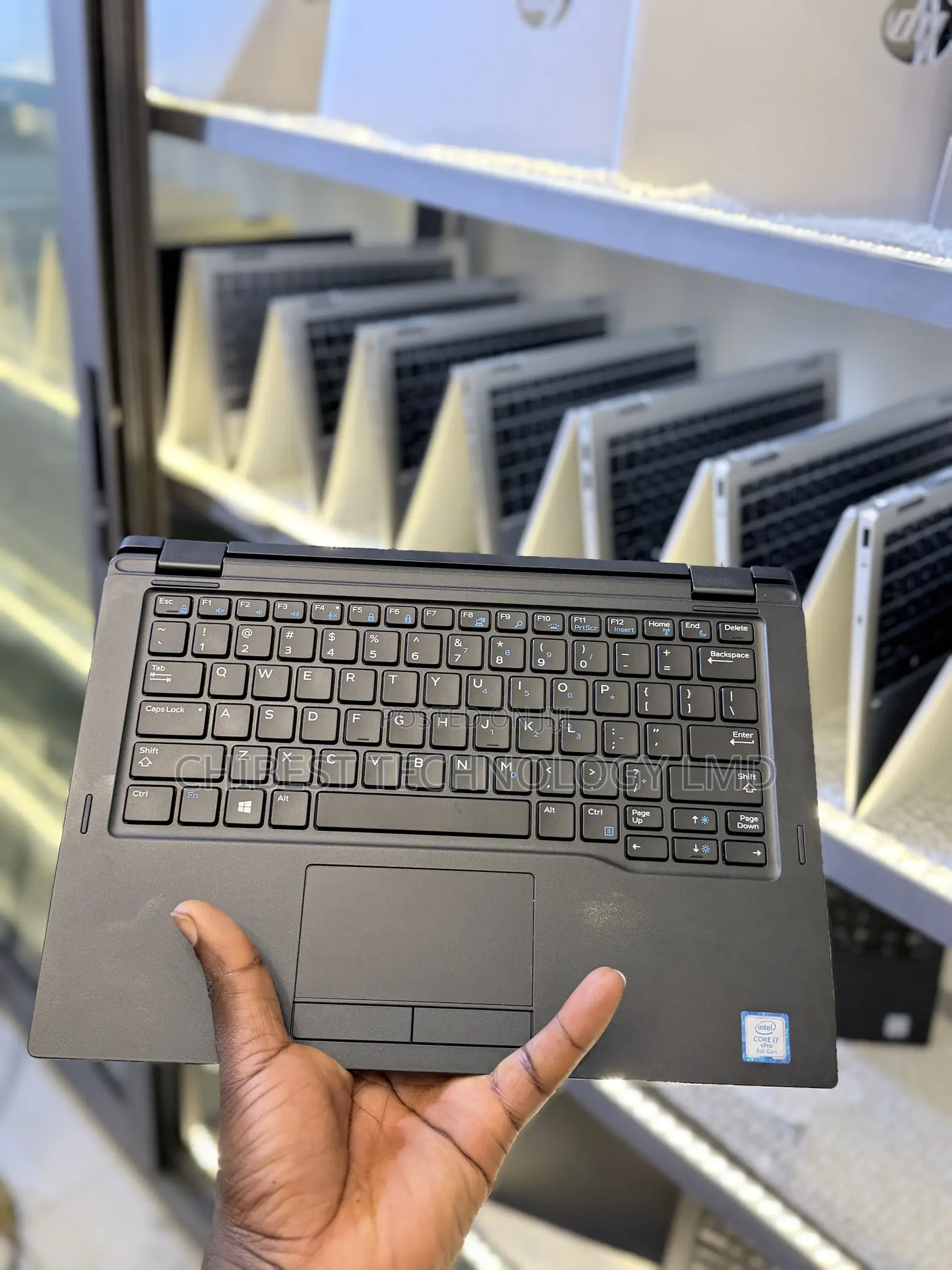 Laptop Dell Latitude 7390 16GB Intel Core i7 SSD 256GB